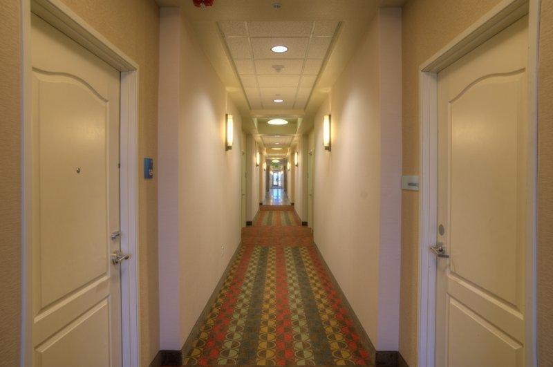 Holiday Inn Express & Suites - Phoenix North - Scottsdale By Ihg Екстериор снимка