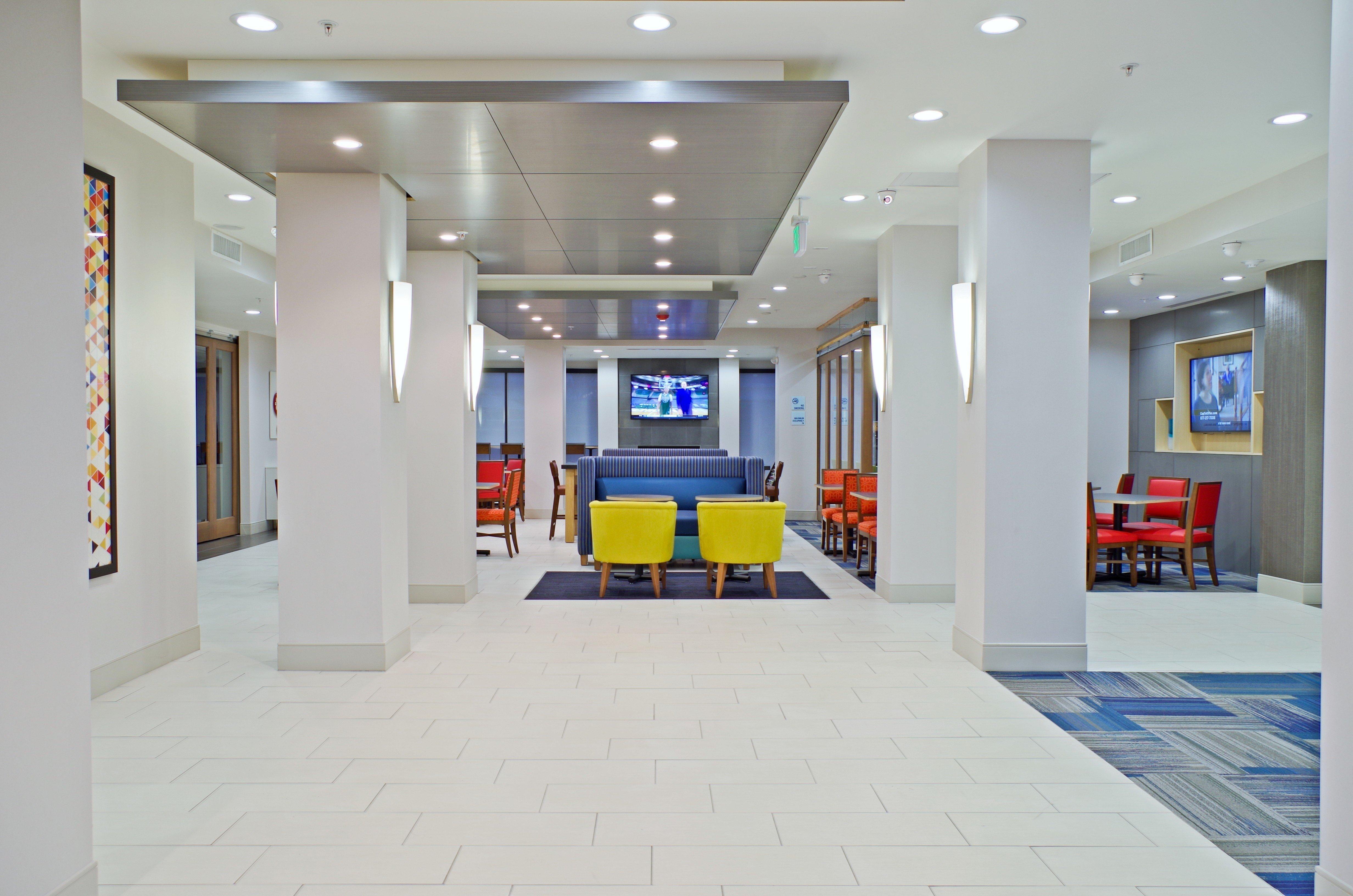 Holiday Inn Express & Suites - Phoenix North - Scottsdale By Ihg Екстериор снимка