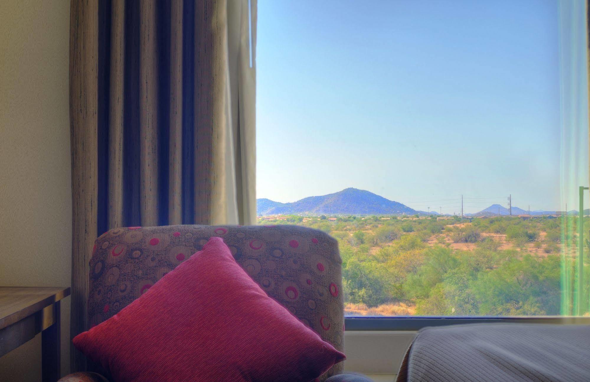 Holiday Inn Express & Suites - Phoenix North - Scottsdale By Ihg Екстериор снимка